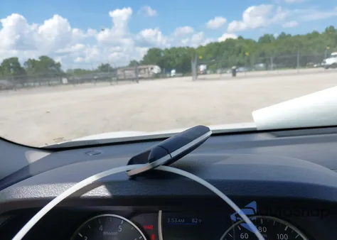 2025 Nissan Sentra S из США, поврежденный, VIN 3N1AB8BV8SY237031